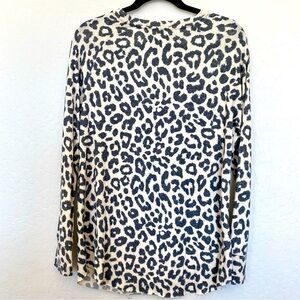 Grayson Threads Leopard Print Long Sleeve Size L